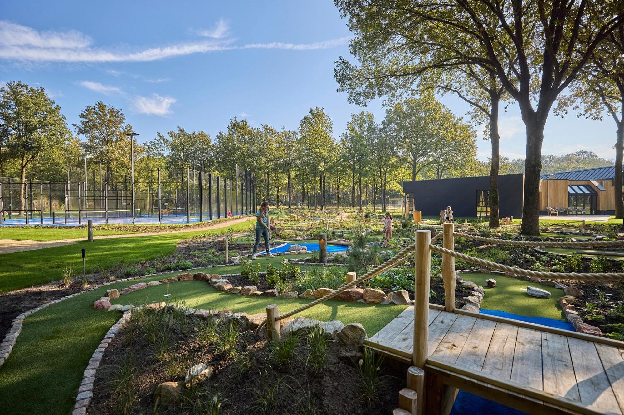 Topparken - Resort De Brabantse Kempen Lage Mierde Exterior foto
